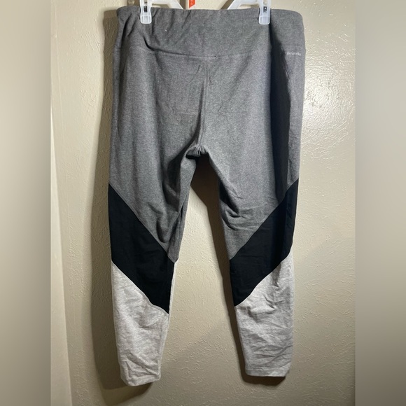 Gray, black, and white high waisted leggings - Picture 2 of 3